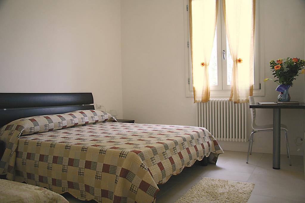 Bed And Breakfast Venice House 노알레 외부 사진